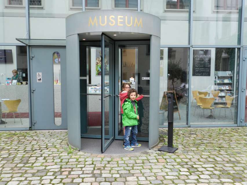 Von Steinzeit bis moderne Kunst