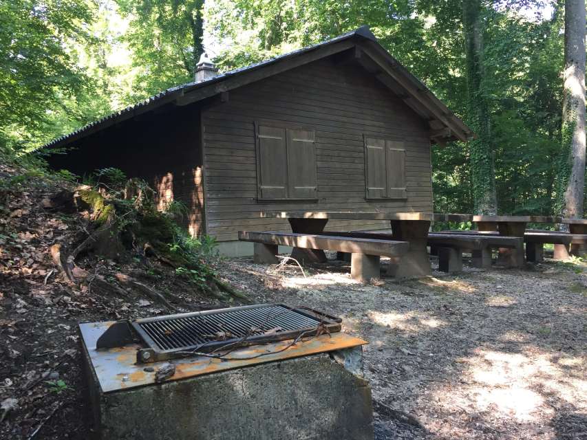 Wegenbachhütte mit Grillstelle